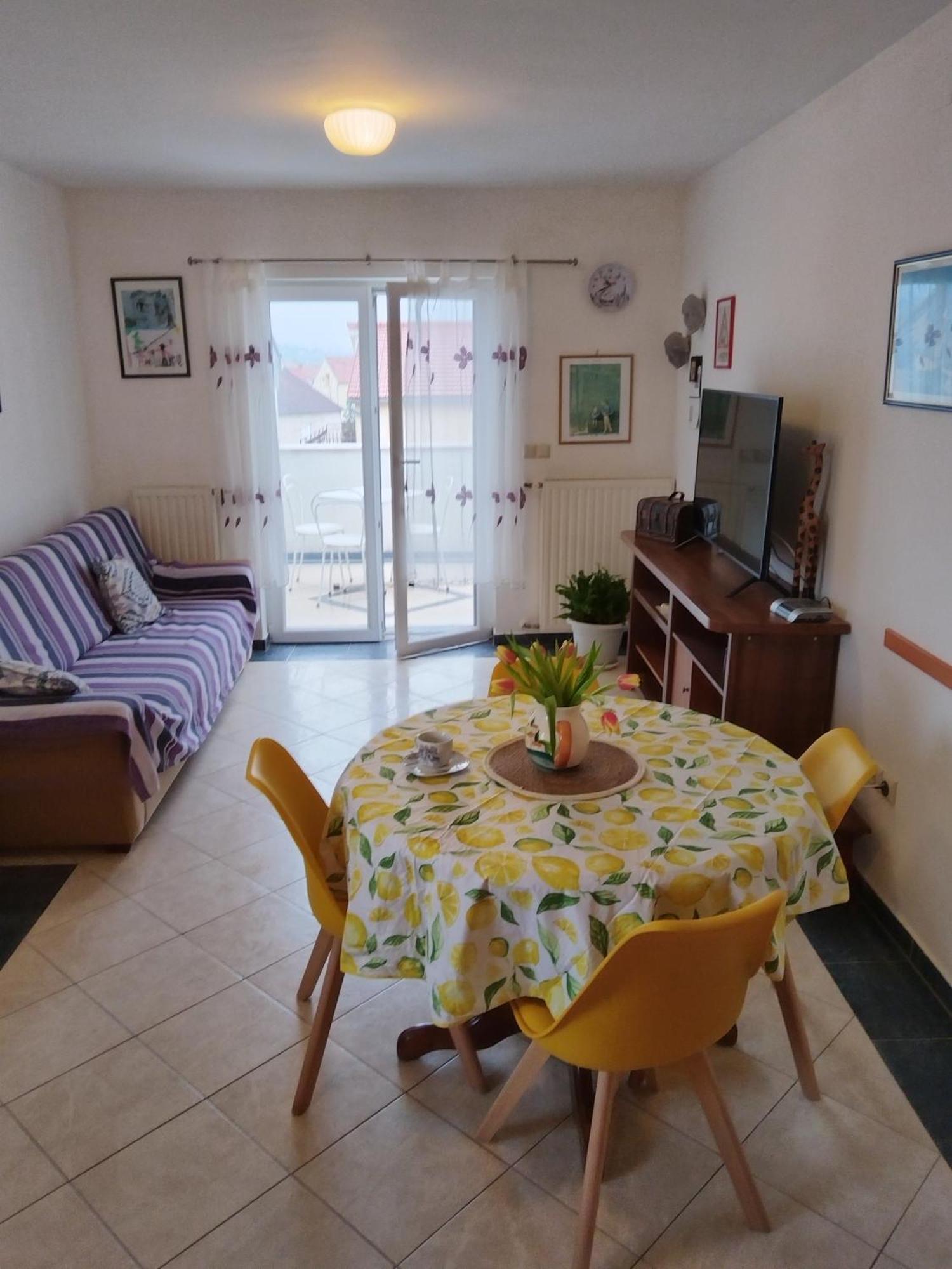Apartment Ljudmila ヴォディツェ エクステリア 写真